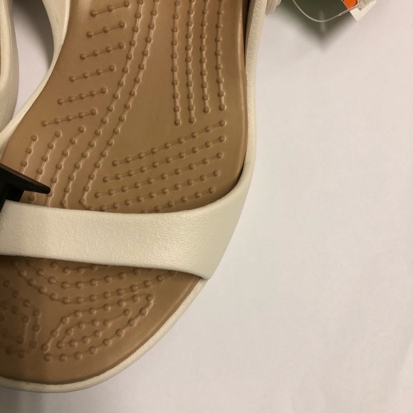 Crocs Women’s Cleo Sandal - NEW - Picture 7 of 7